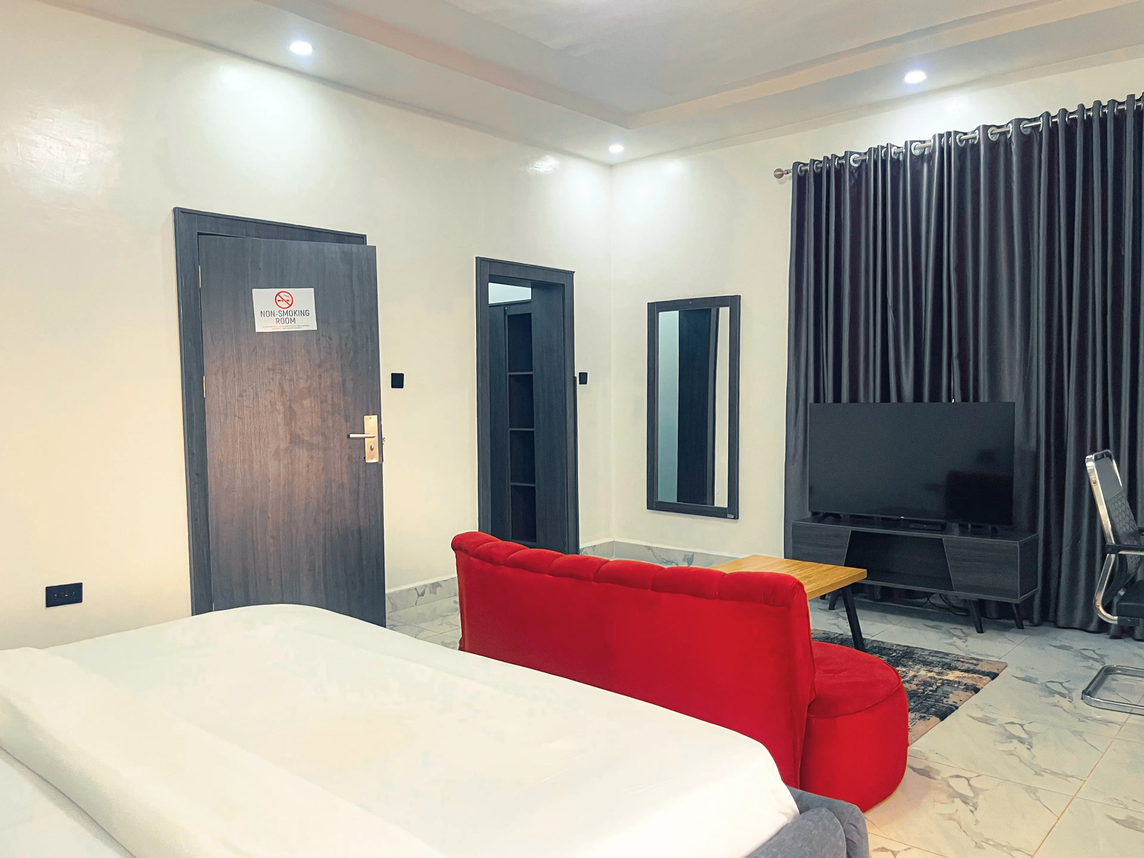 Bedroom at Executive Deluxe 3 in Katampe, Abuja