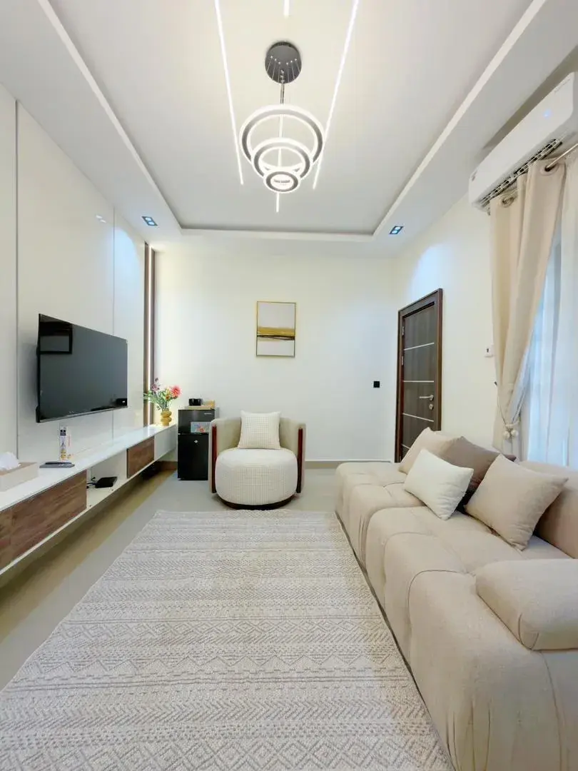 Milan 1-Bedroom · Modern Serviced Flat