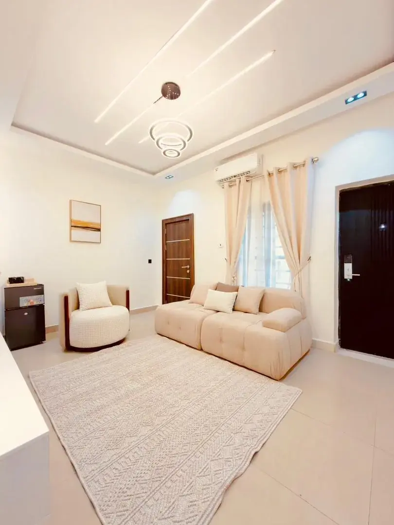 Milan 1-Bedroom · Modern Serviced Flat, photo 3