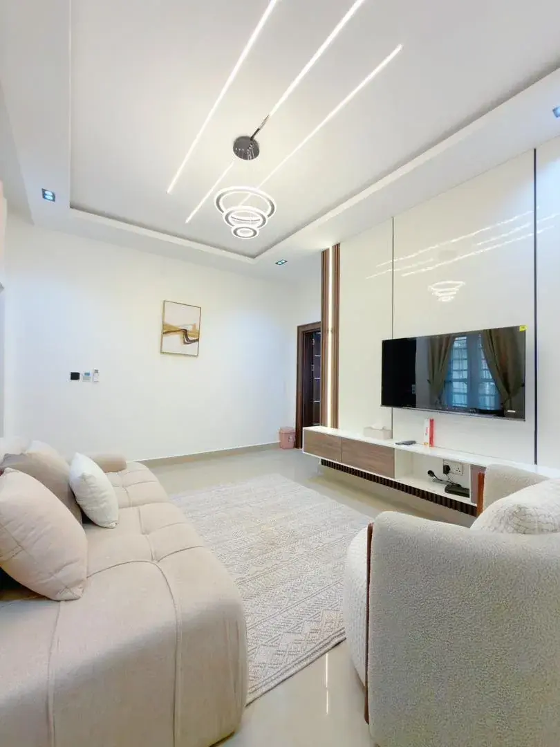 Milan 1-Bedroom · Modern Serviced Flat, photo 5
