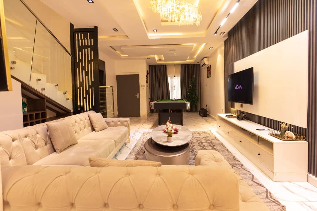 4-Bedroom Terrace · The Ivory Suite in Katampe, Abuja, photo 2
